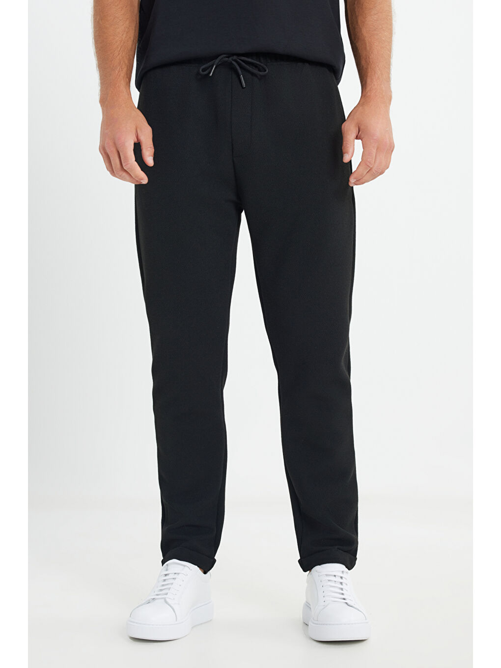 Erkek Siyah Standart Fit Normal Kesim Cepli Esnek Örme Pantolon