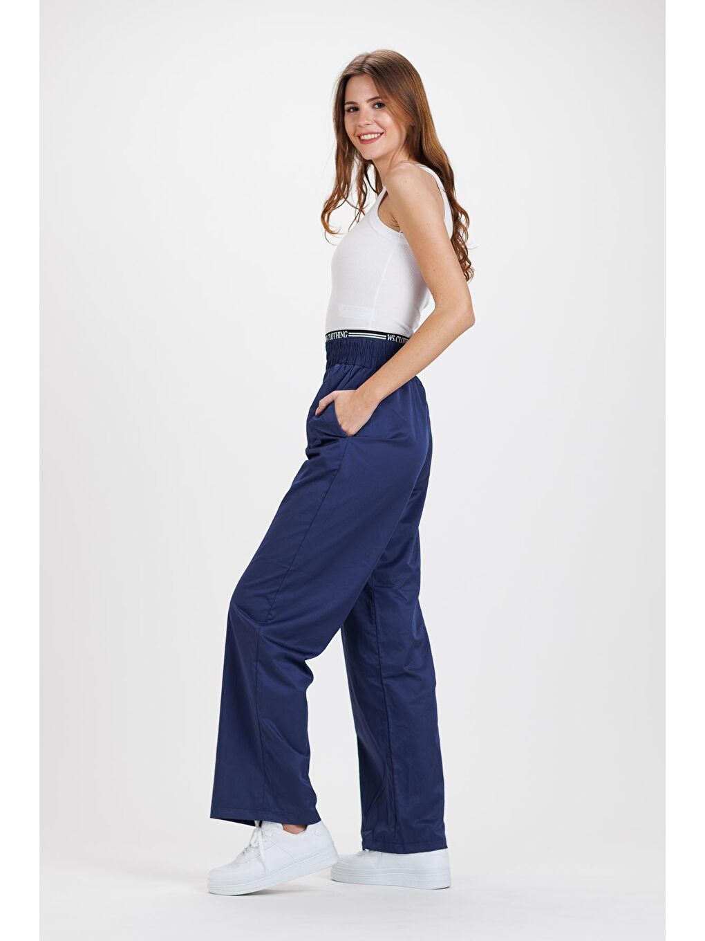 Kadın Lacivert Beli Yazılı Lastik Detay Paraşüt Pantolon-1