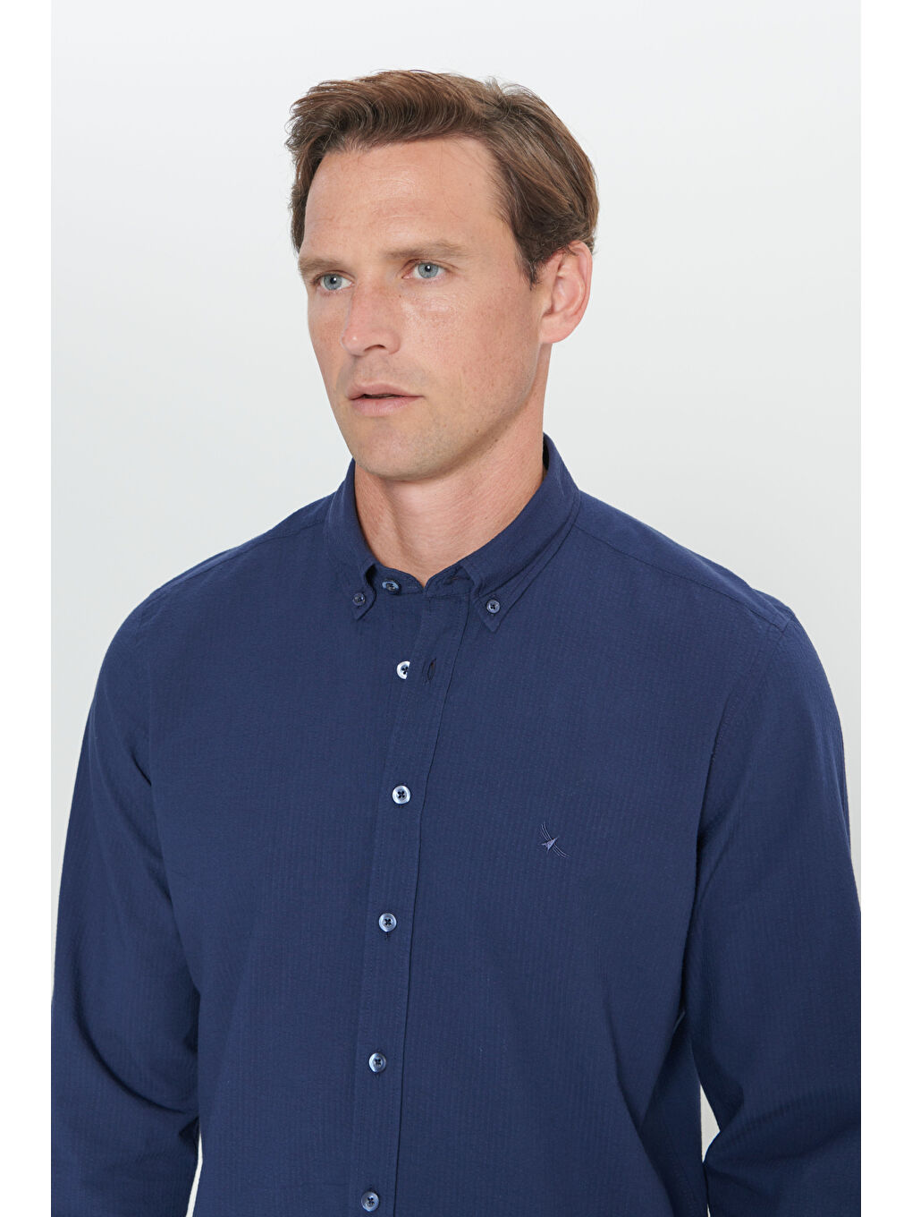Erkek Lacivert Slim Fit Dar Kesim Düğmeli Yaka %100 Pamuk Gömlek-5