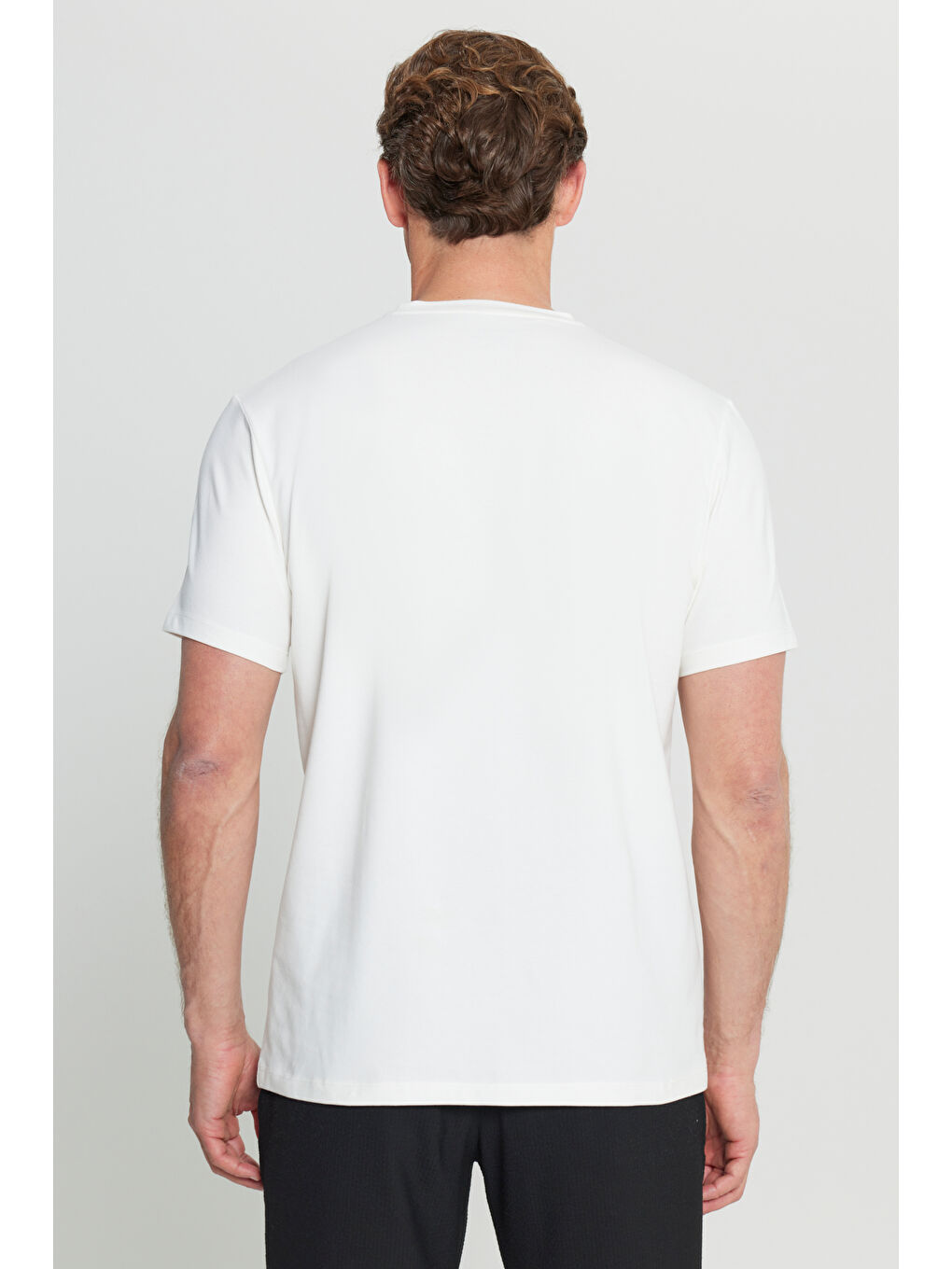 Erkek Ekru Pamuklu Slim Fit Dar Kesim Baskılı Esnek Tişört-1