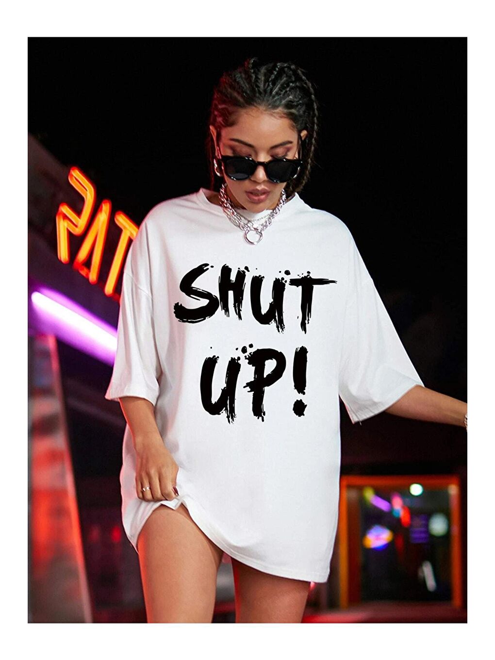 Trendseninle Beyaz Kadın Shut Up Beyaz Baskılı Oversize Tişört