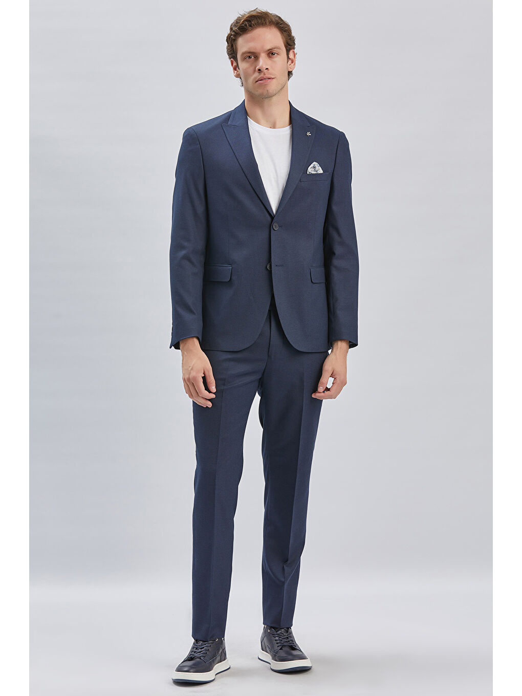 Koyu Lacivert Armürlü Kırlangıç Yaka Astarlı 6 Drop Slim Fit Dar Kesim Takım Elbise 1001240176-1