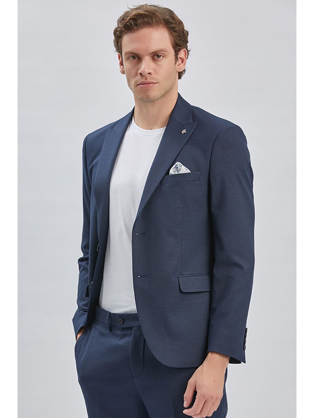 Koyu Lacivert Armürlü Kırlangıç Yaka Astarlı 6 Drop Slim Fit Dar Kesim Takım Elbise 1001240176-6