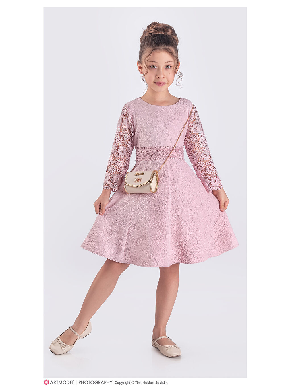 Pembe Kız Çocuk Çantalı Gupürlü Kapri Kollu Elbise ELB.2723