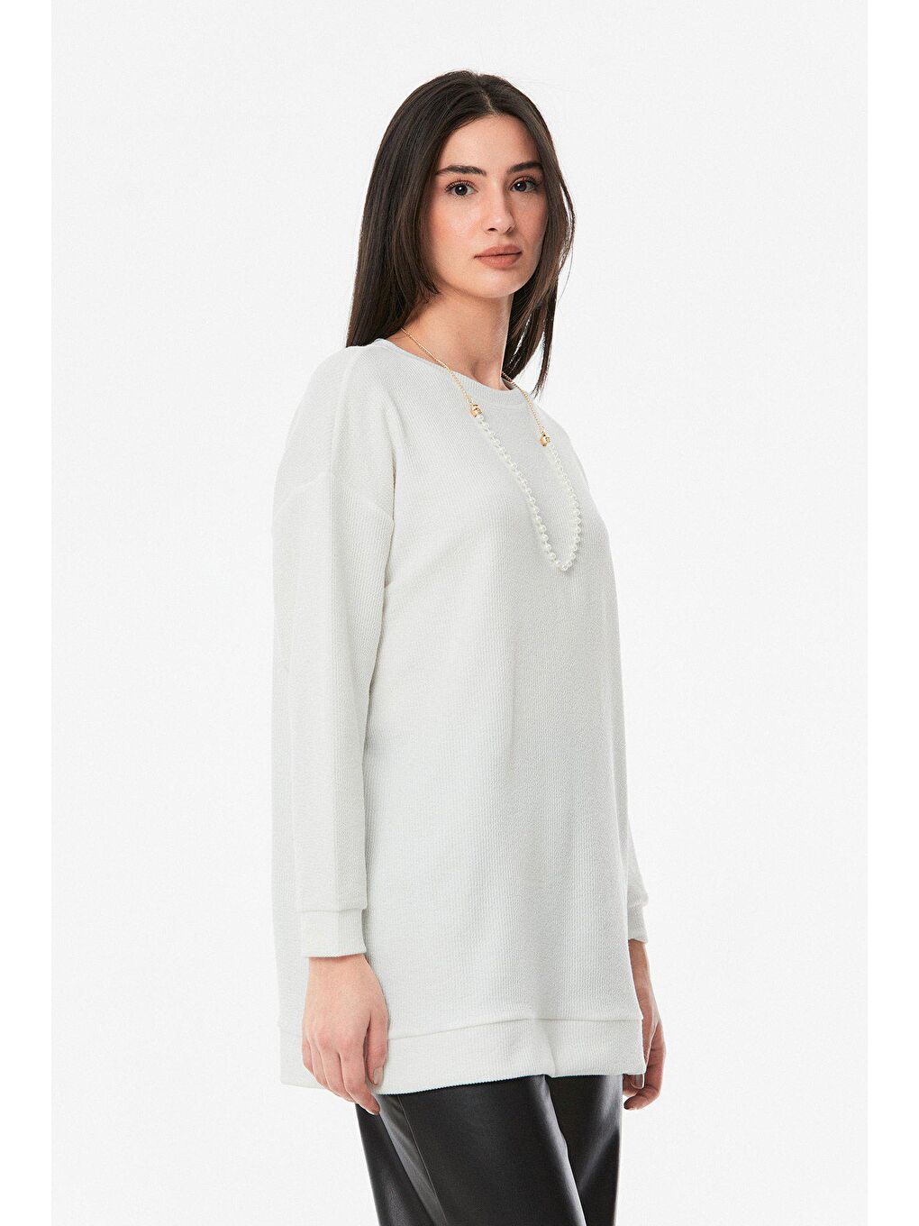 Ekru Kolye Detaylı Tunik-2