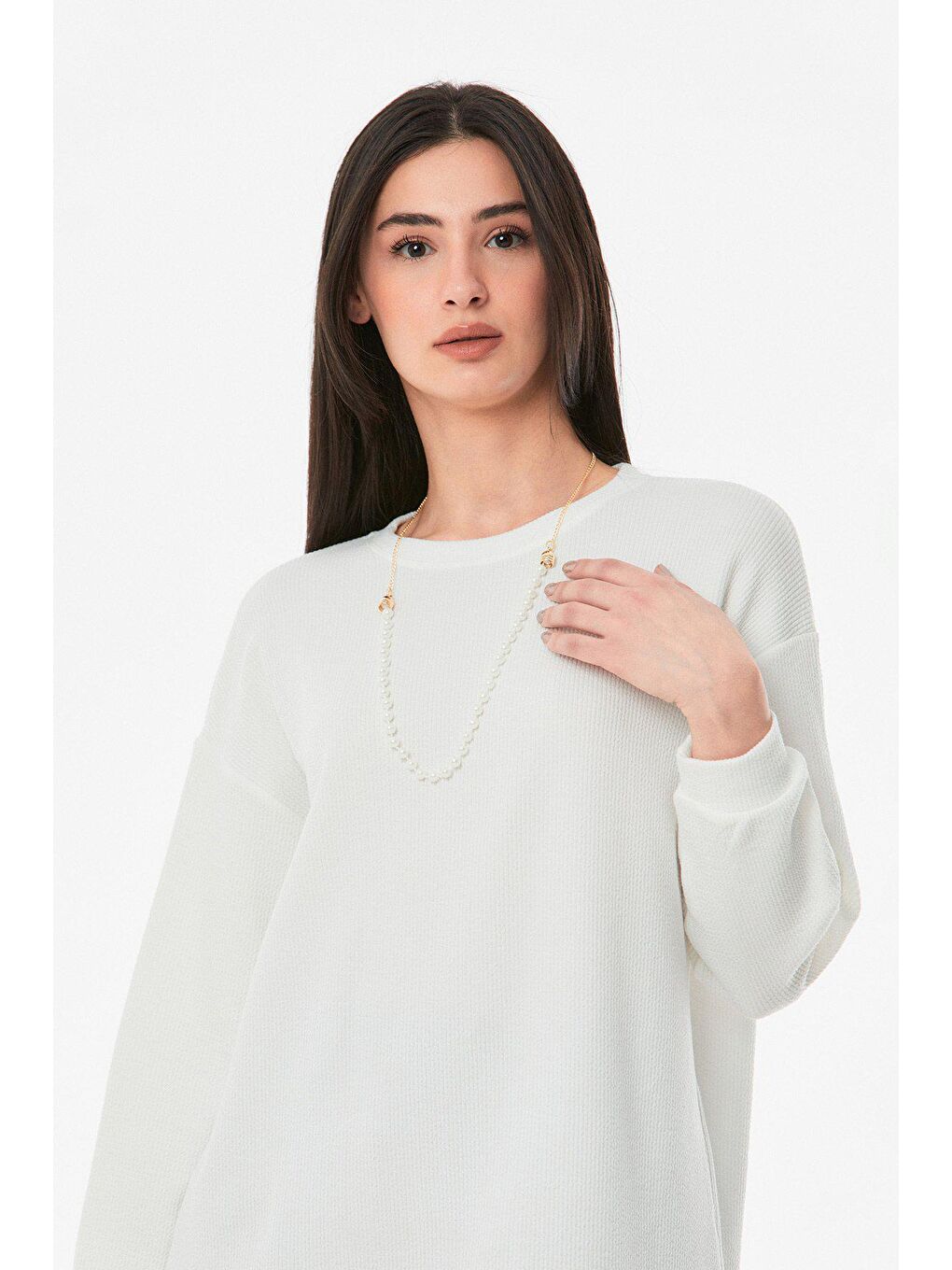 Ekru Kolye Detaylı Tunik-3