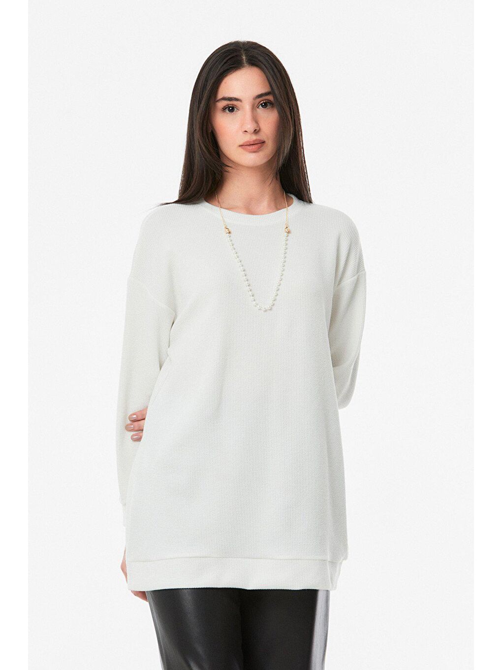 Ekru Kolye Detaylı Tunik-4