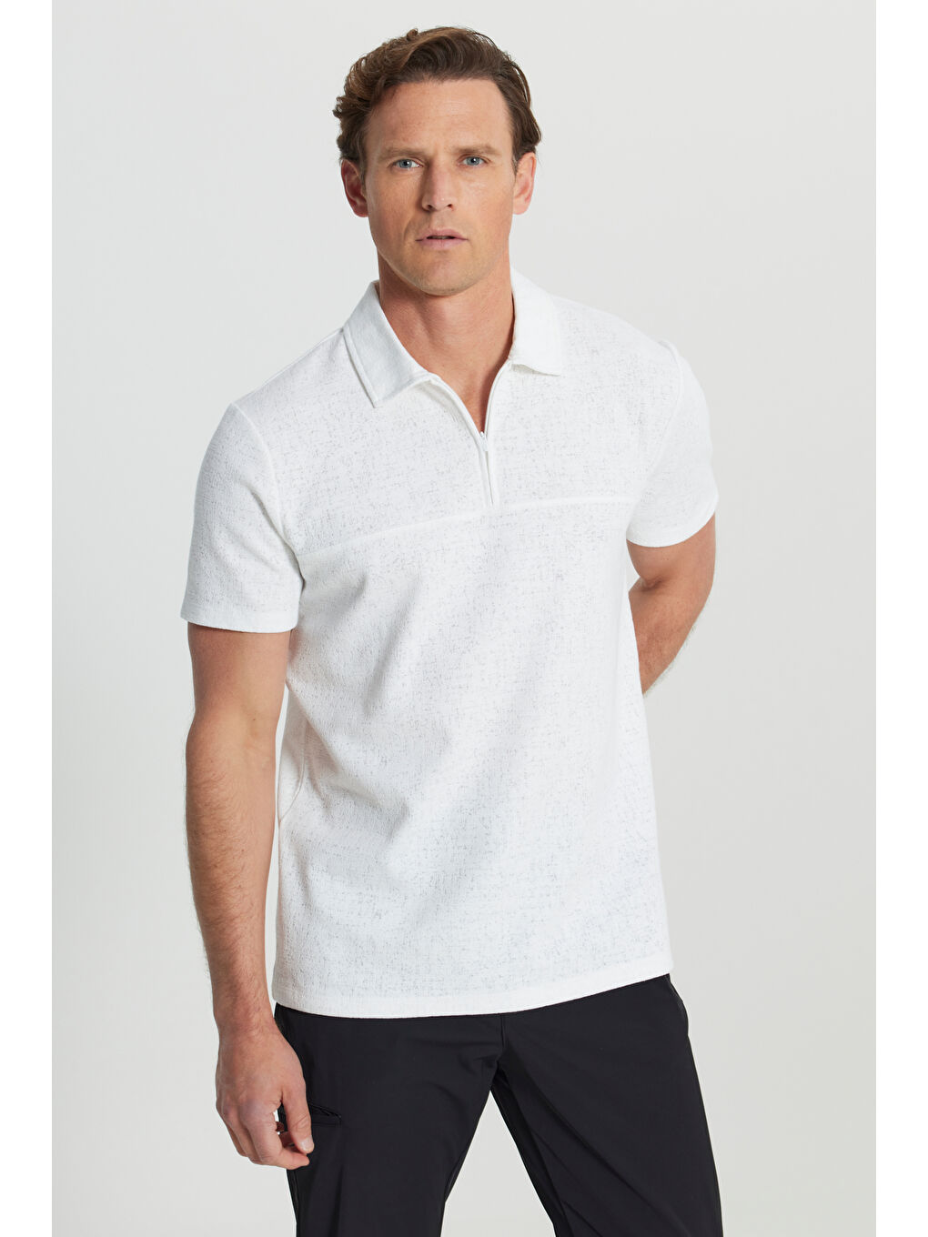 Erkek Ekru Pamuklu Slim Fit Dar Kesim Polo Yaka Jakarlı Esnek Tişört-4