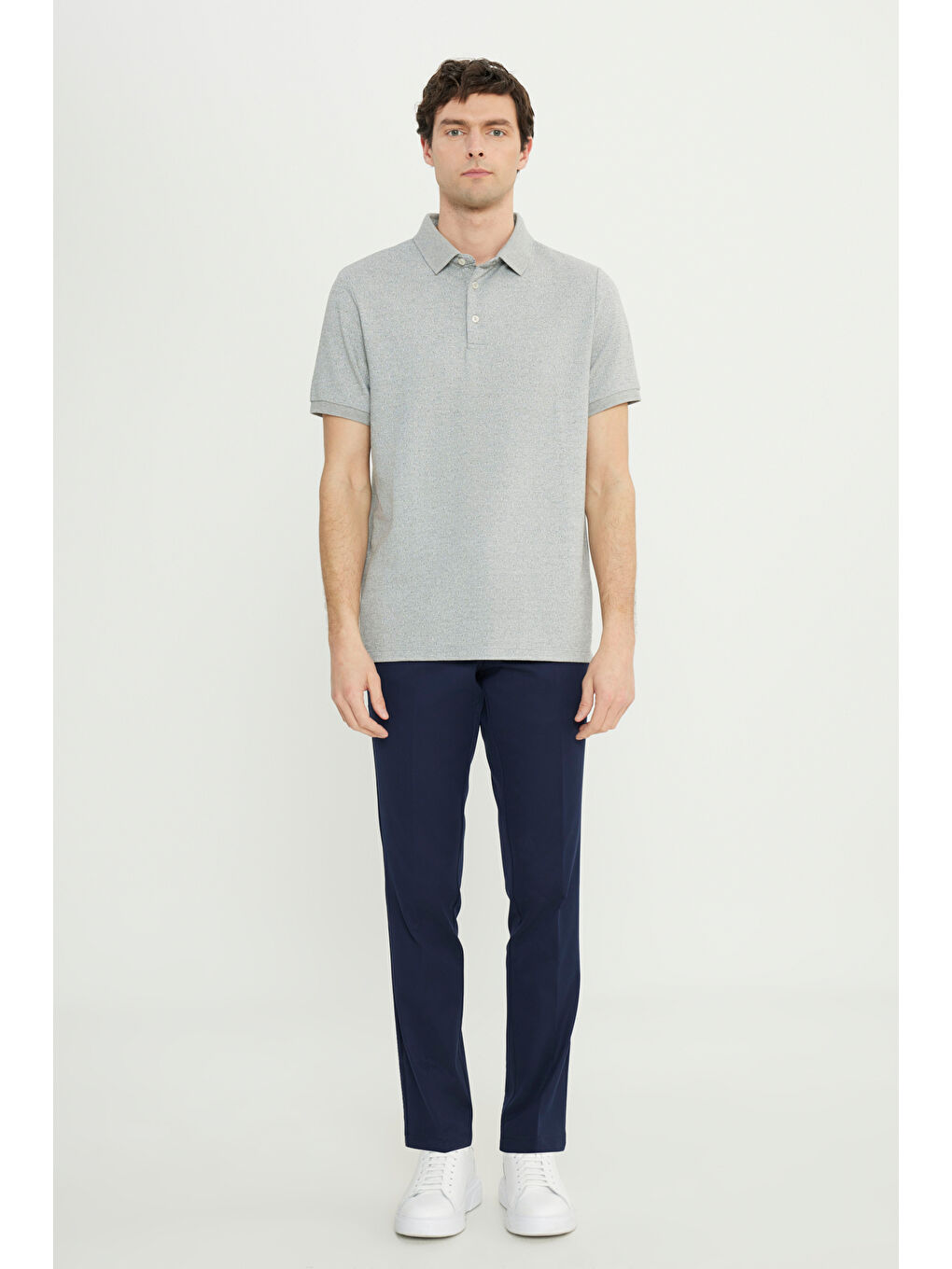 Erkek Beyaz Pamuklu Comfort Fit Rahat Kesim Polo Yaka Jakarlı Tişört-1