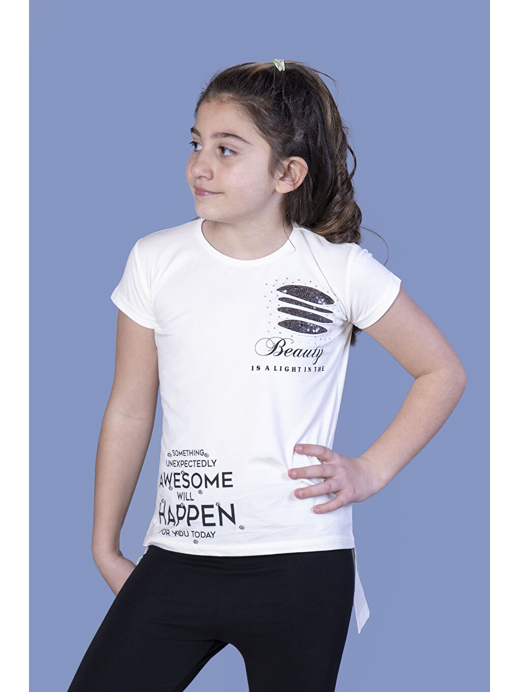 Toontoykids Ekru Kız Çocuk T-Shirt Göğsü Lazer Kesim Taşlı