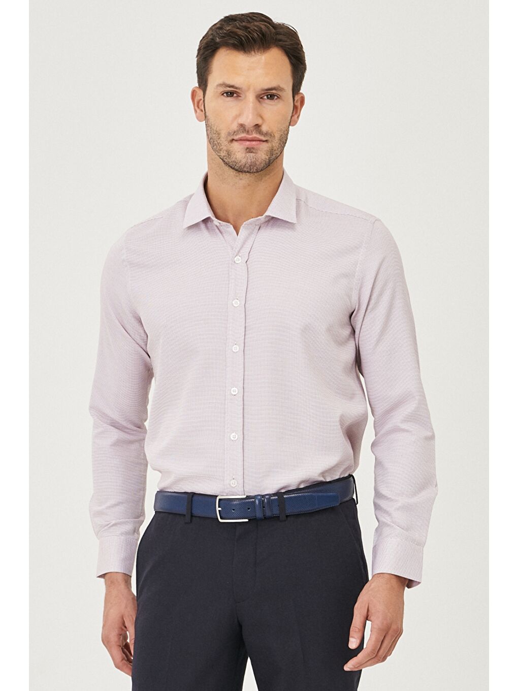 Erkek Beyaz-Bordo Slim Fit Dar Kesim Klasik Yaka Armürlü Gömlek