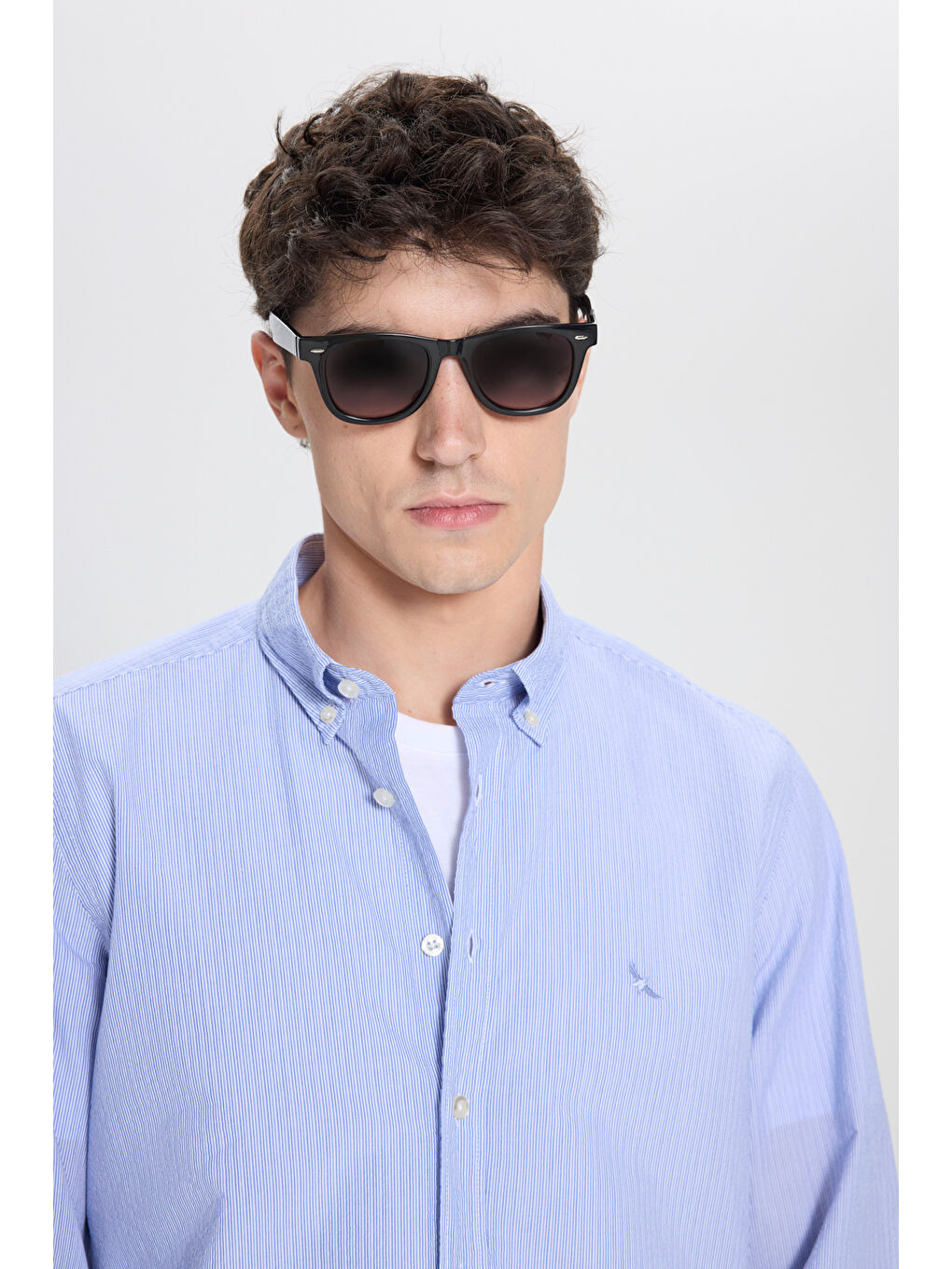 Erkek Beyaz-Mavi Slim Fit Dar Kesim Düğmeli Yaka %100 Pamuk Çizgili Gömlek-3