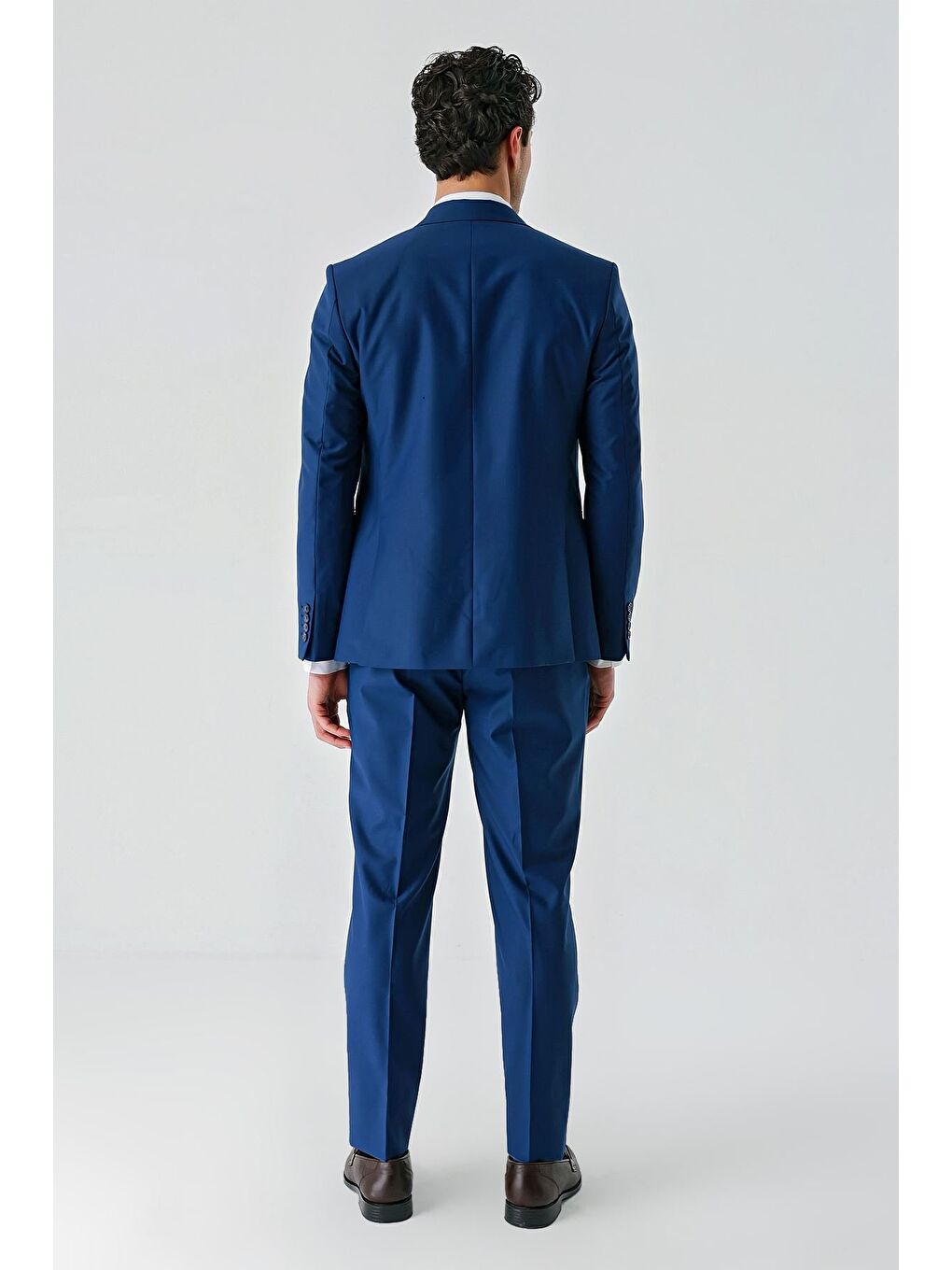 Lacivert Gabardin Kırlangıç Yaka Yelekli 6 Drop Slim Fit Klasik Takım Elbise 1001240187-4