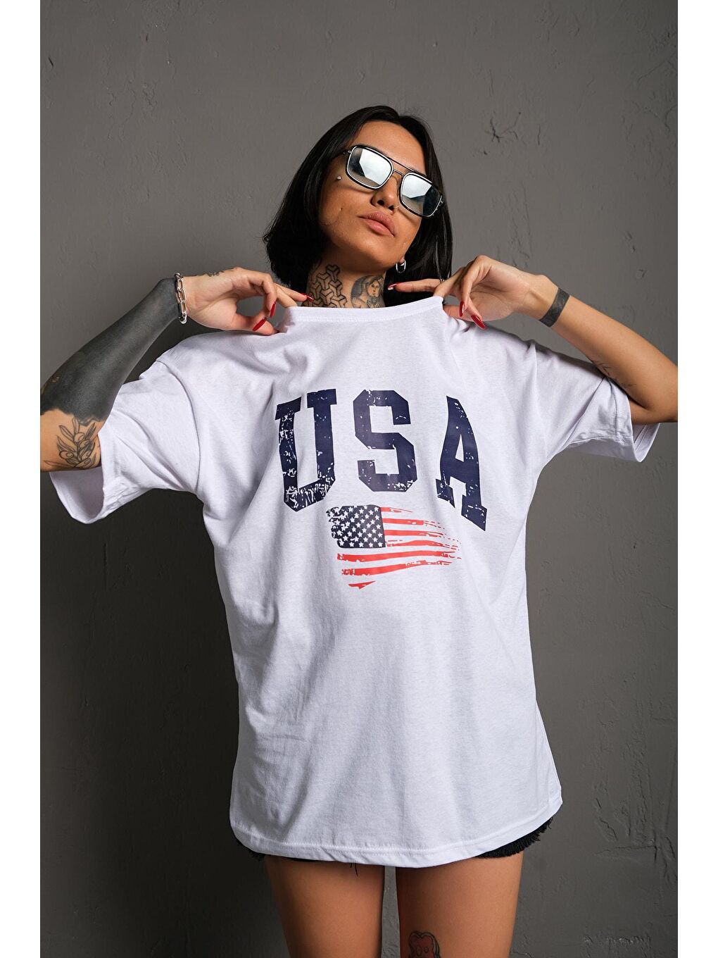 Trendseninle Beyaz Usa Flag Baskılı Beyaz Oversize Tişört