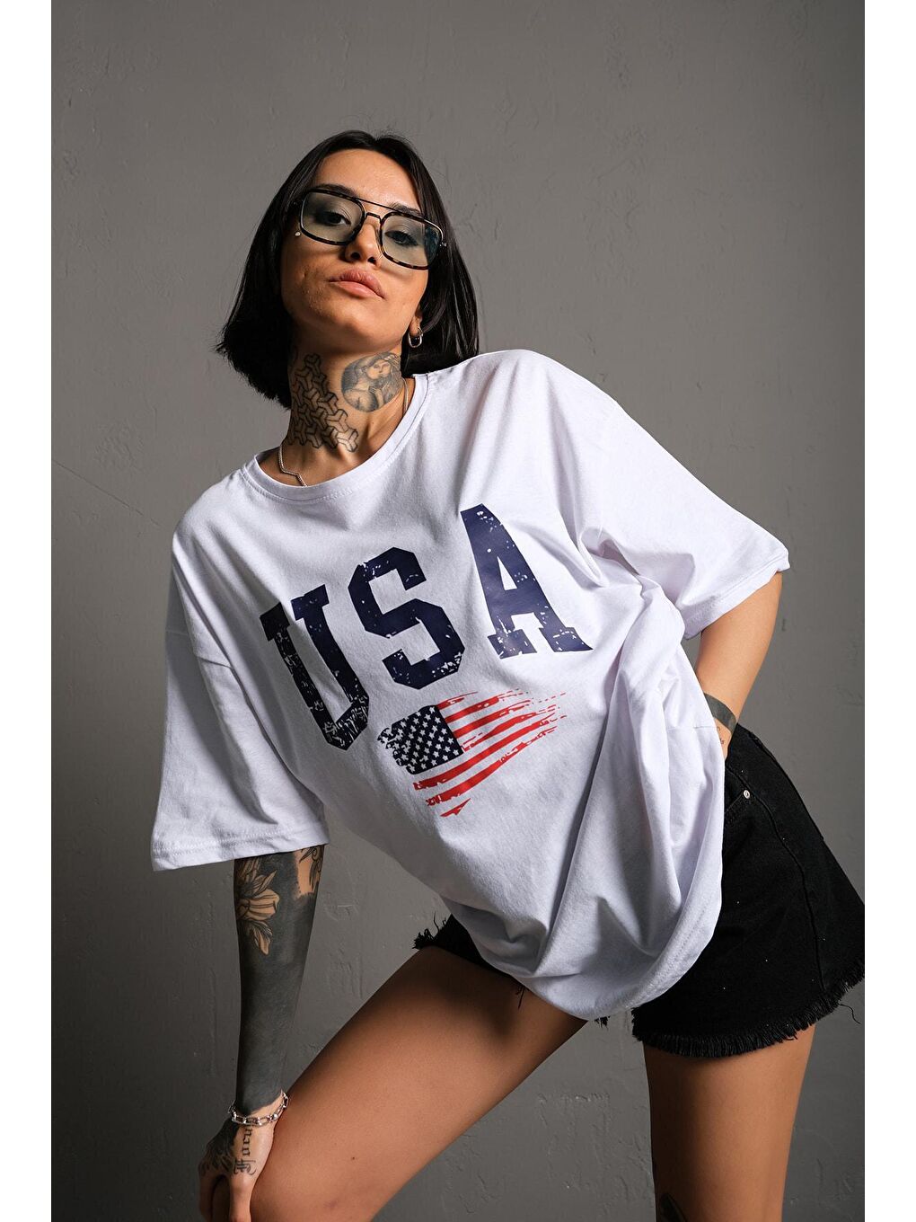 Trendseninle Beyaz Usa Flag Baskılı Beyaz Oversize Tişört - 2