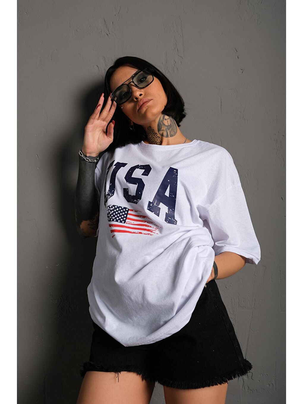 Trendseninle Beyaz Usa Flag Baskılı Beyaz Oversize Tişört - 3