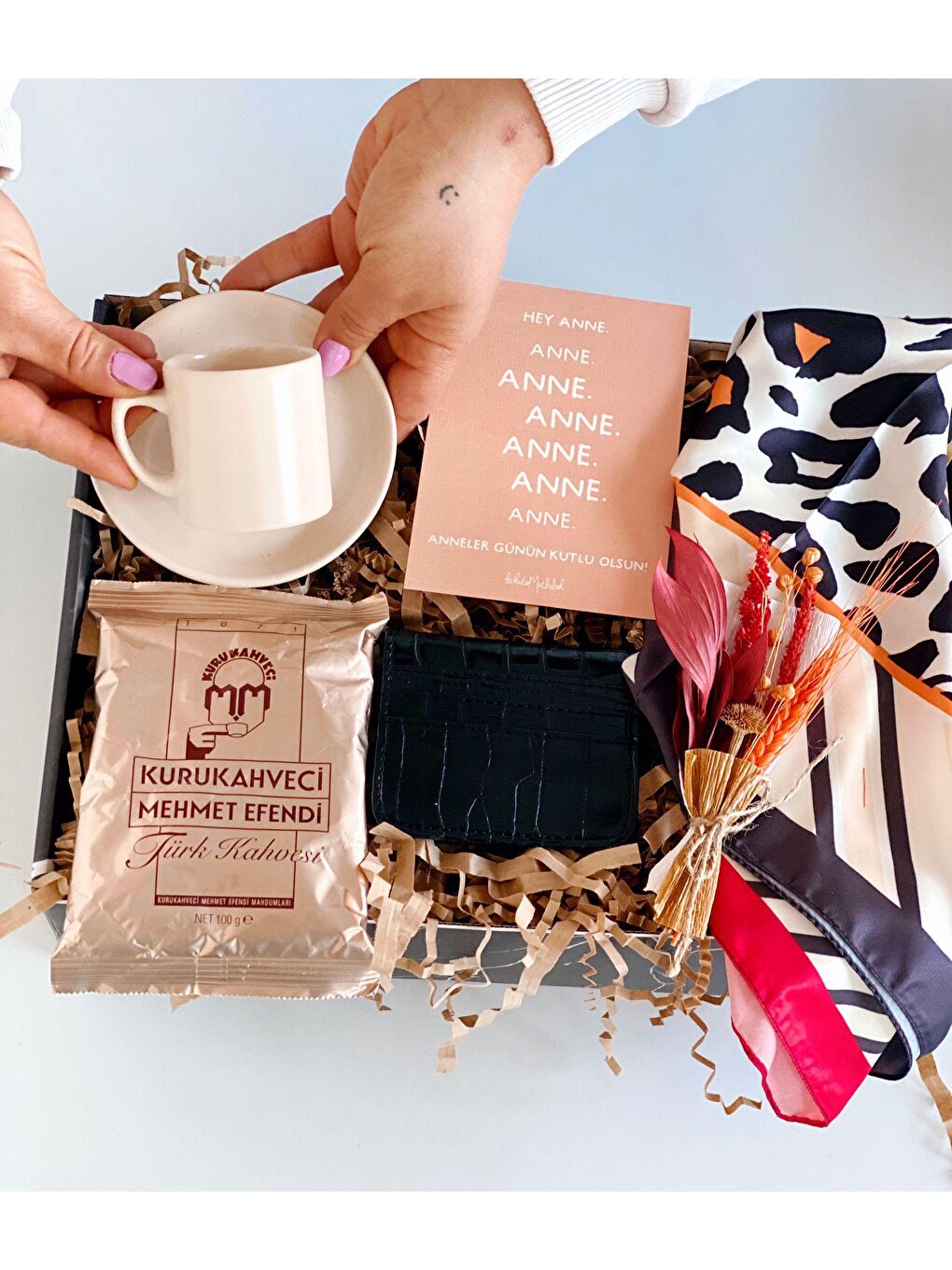 Pembe Kahvesever Anne Hediye Kutusu Seti