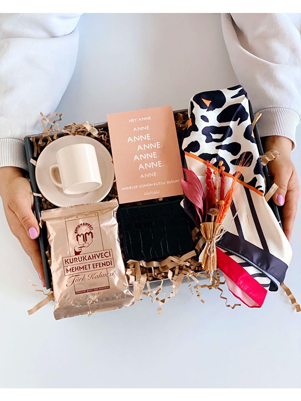 Pembe Kahvesever Anne Hediye Kutusu Seti-1