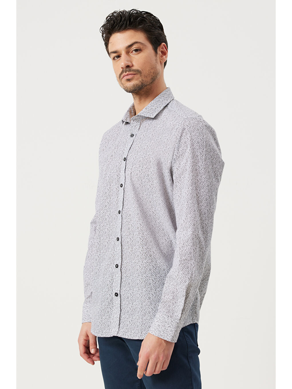 Erkek Beyaz-Siyah Slim Fit Dar Kesim İtalyan Yaka Baskılı Gömlek-3