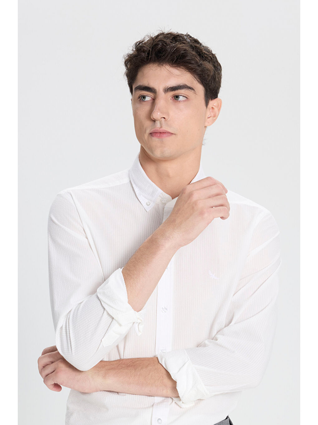 Erkek Beyaz Slim Fit Dar Kesim Düğmeli Yaka %100 Pamuk Gömlek-4