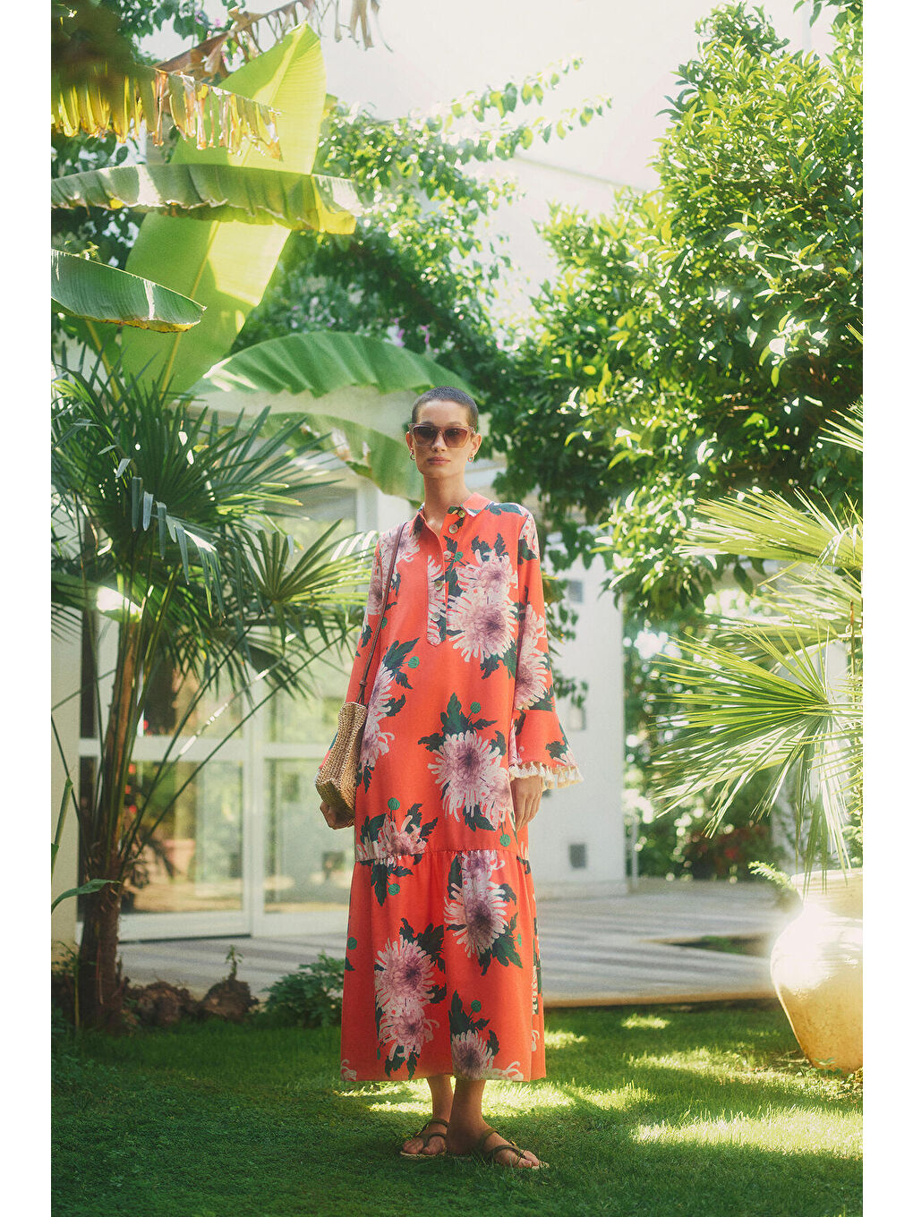 Turuncu Çiçek Desenli Doğal Dokulu Elbise-4