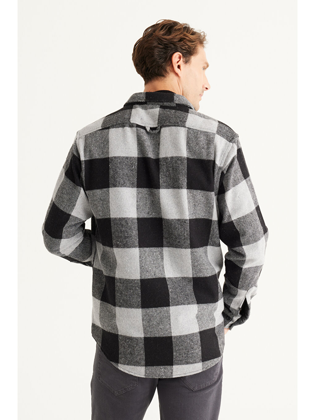 Erkek Gri-Siyah Comfort Fit Geniş Kesim Düğmeli Yaka Ekose Desenli Flanel Oduncu Gömlek-4