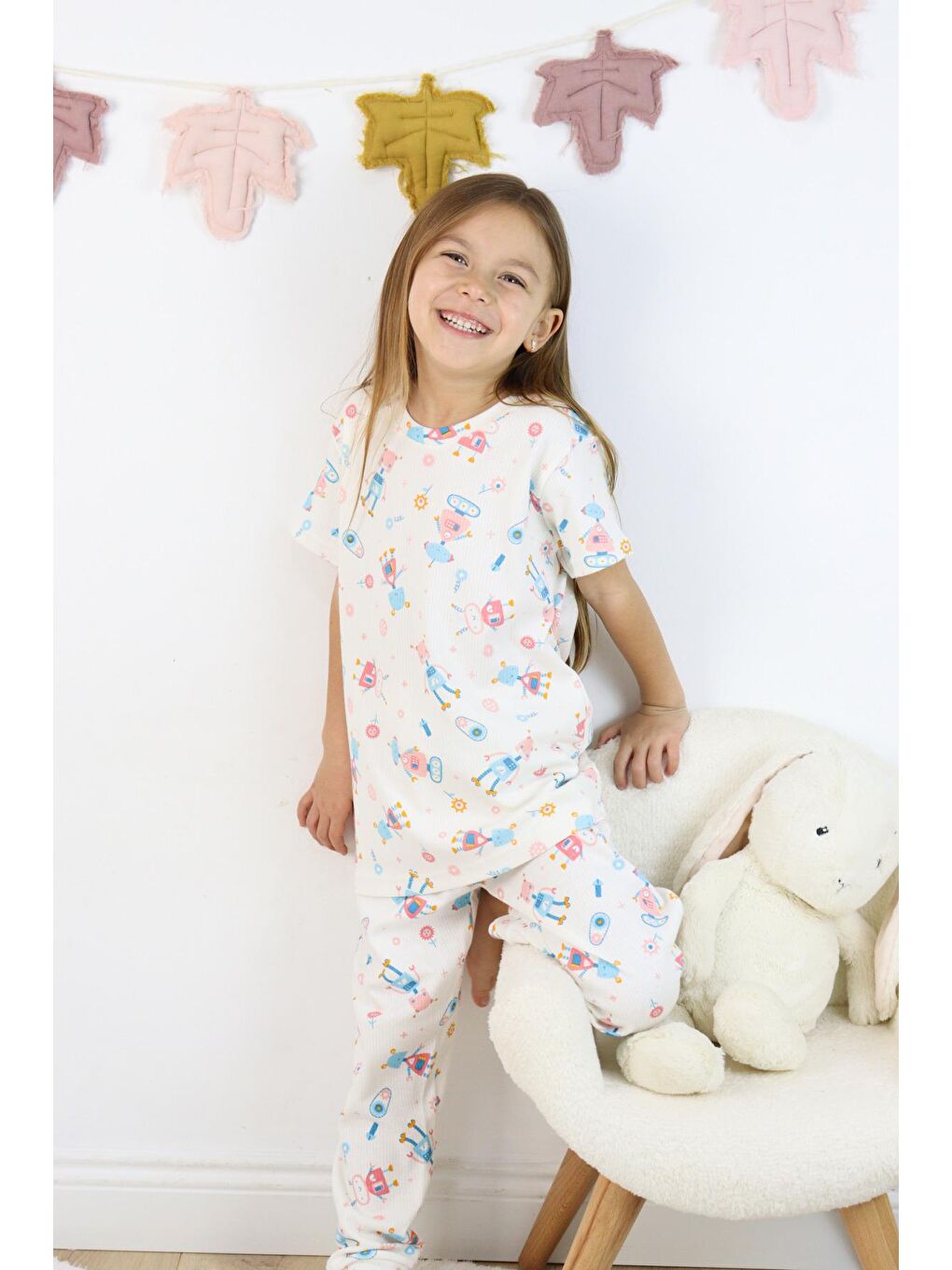 Harika KIDS Beyaz Kız Çocuk Pamuklu Penye Kumaş Baskılı Pijama Takımı - 5