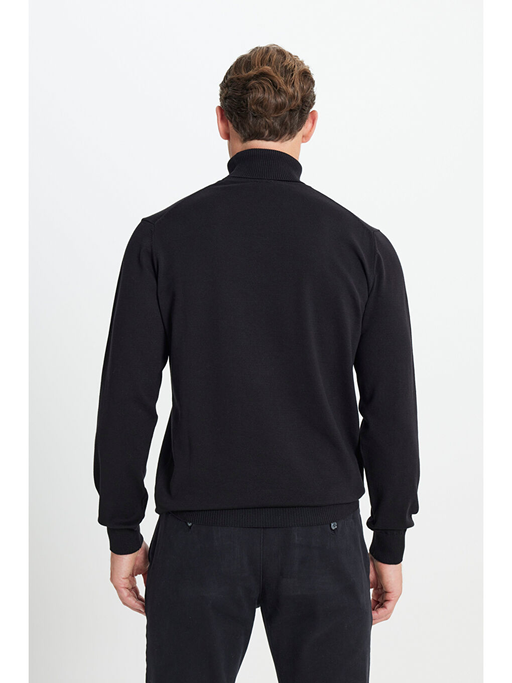 Erkek Siyah Pamuklu Standart Fit Normal Kesim Tam Balıkçı Yaka Basic Triko Kazak-4