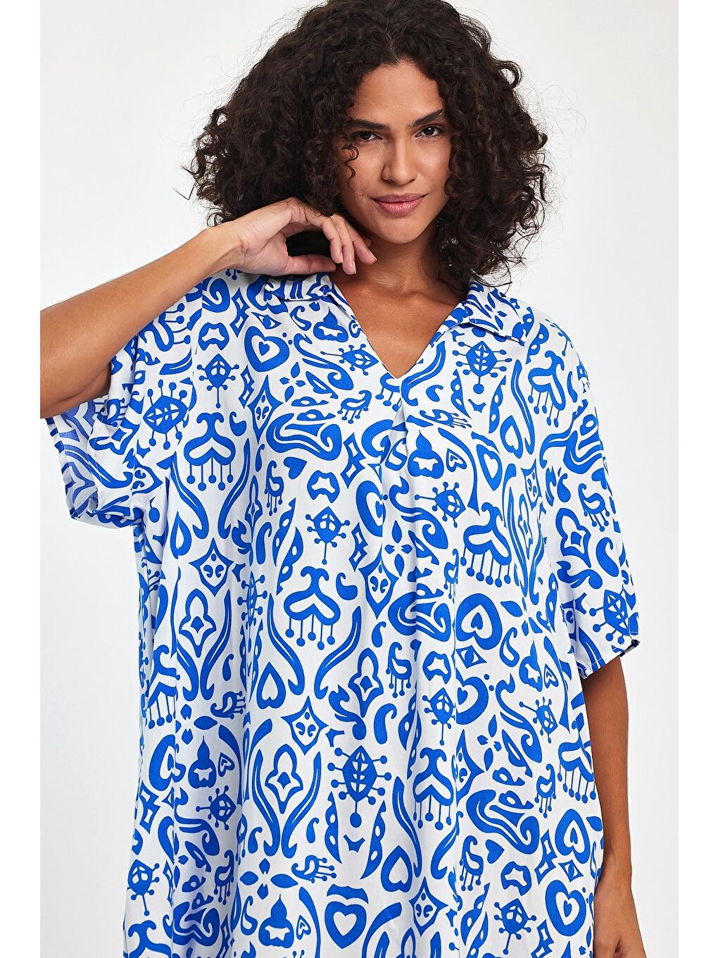 Beyaz Kadın Gömlek Yaka Desenli Elbise TT73-2