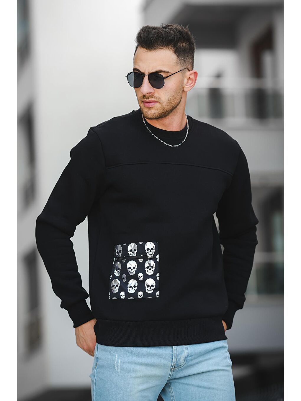 Siyah Üç İplik Şardonlu Kuru Kafa Baskılı Cep Detaylı Erkek Sweatshirt-1