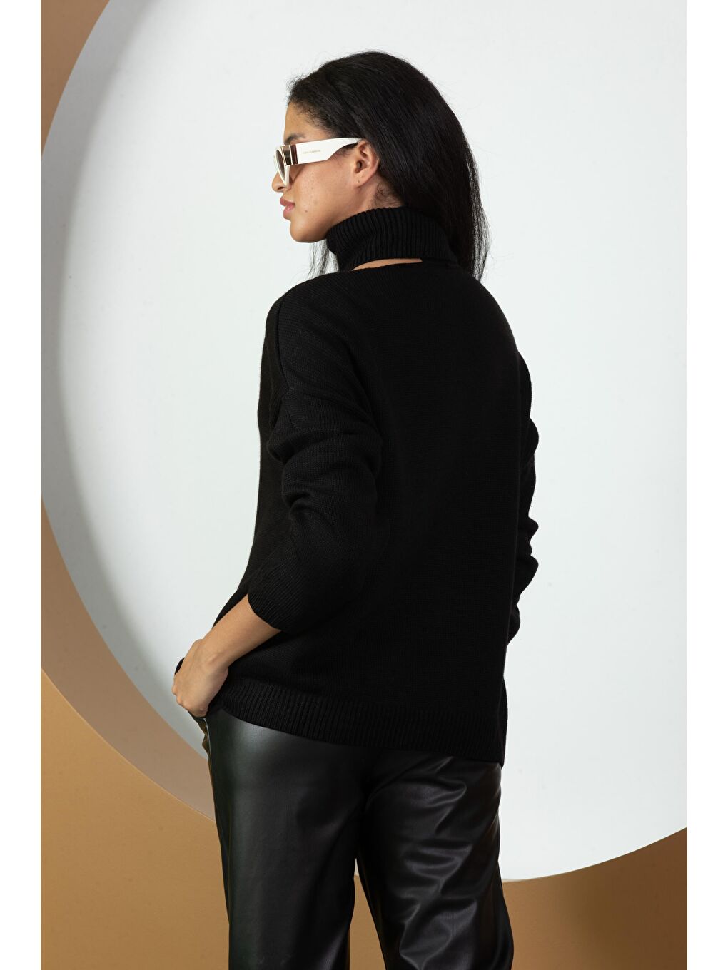 Siyah Kadın Balıkçı Yaka Triko Kazak-3