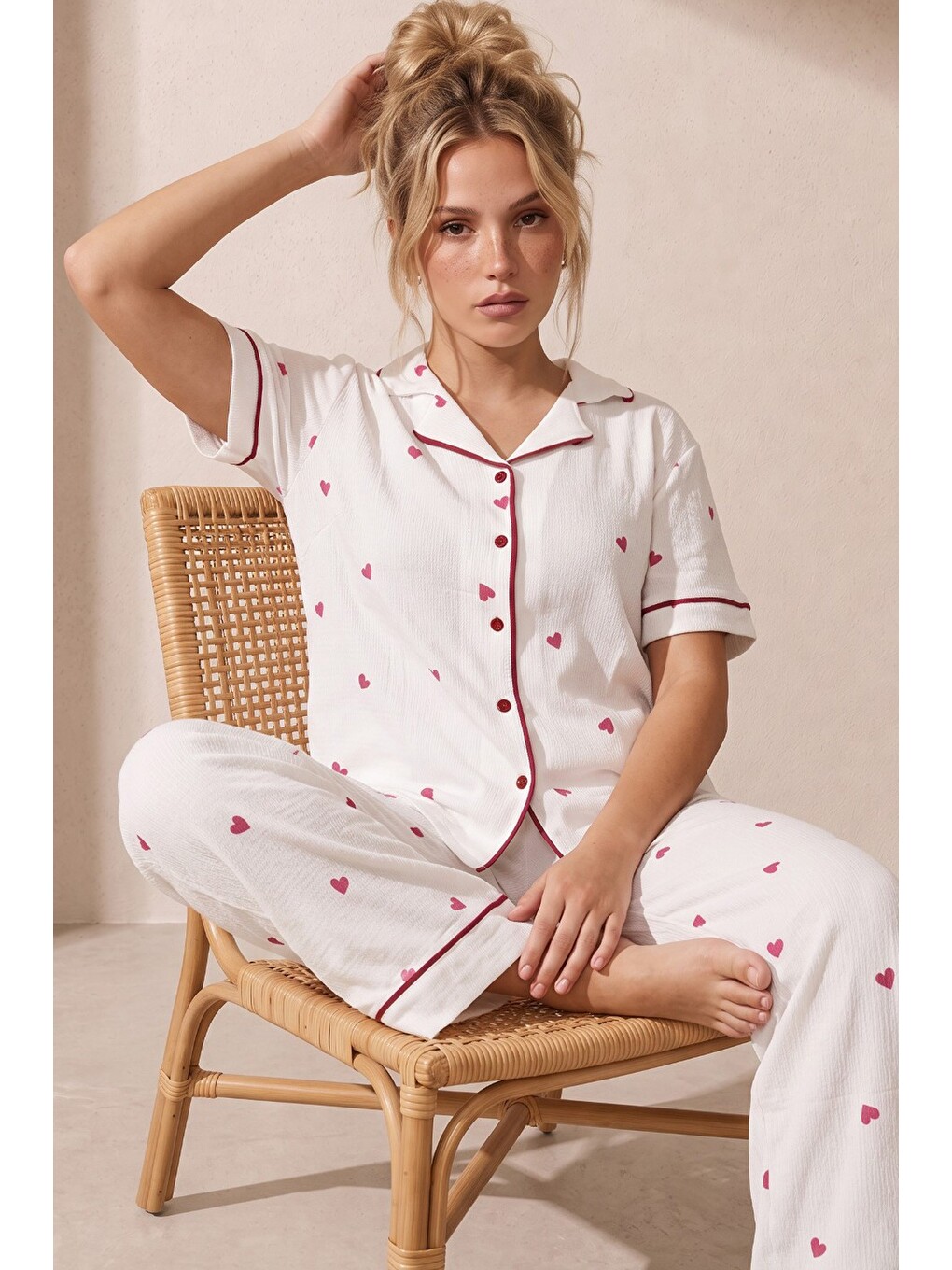 Ekru Bürümcük-krınkıl Kısa Kollu Düğmeli Biyeli Pijama Takım 26120525