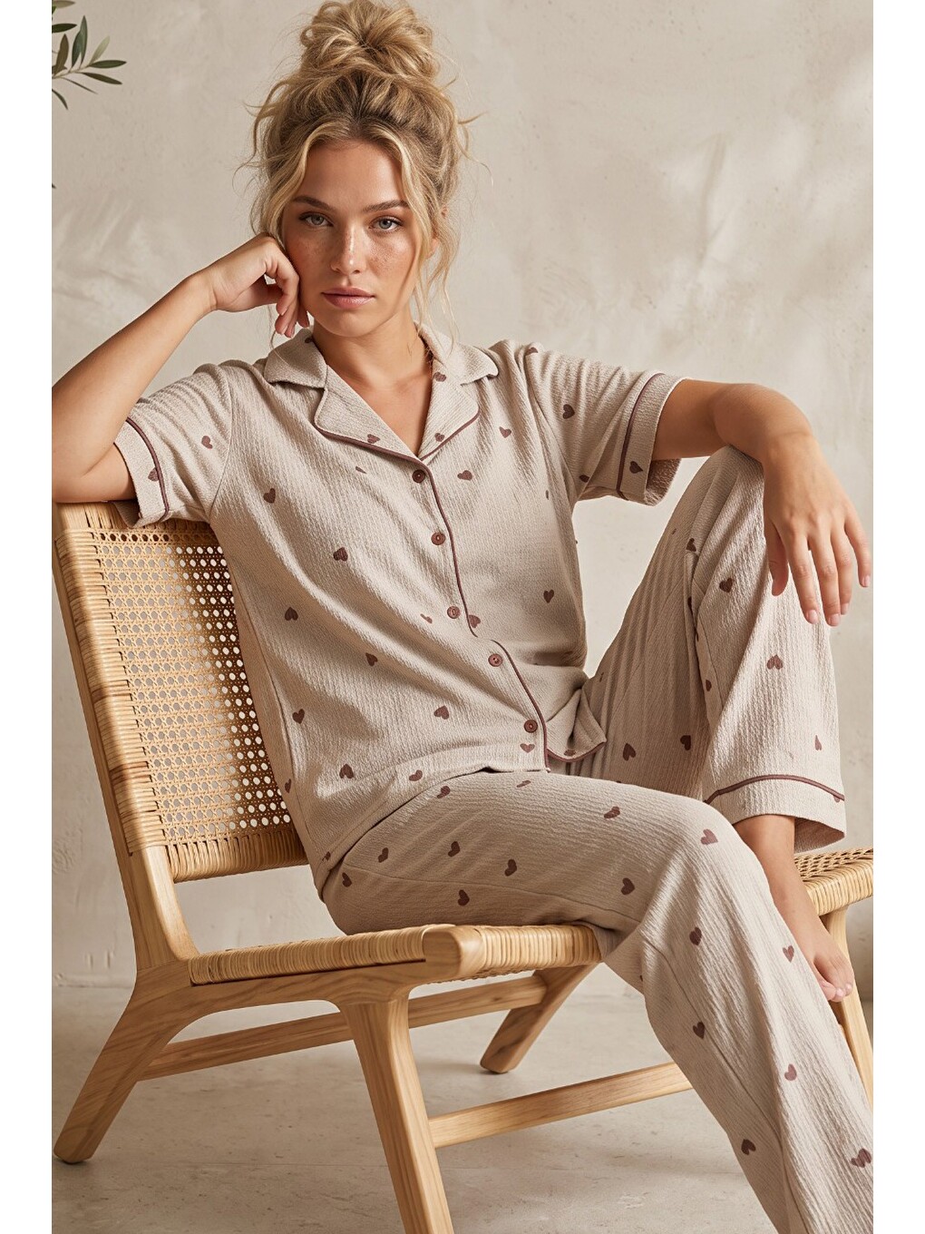 Bej Bürümcük-krınkıl Kısa Kollu Düğmeli Biyeli Pijama Takım 26120525