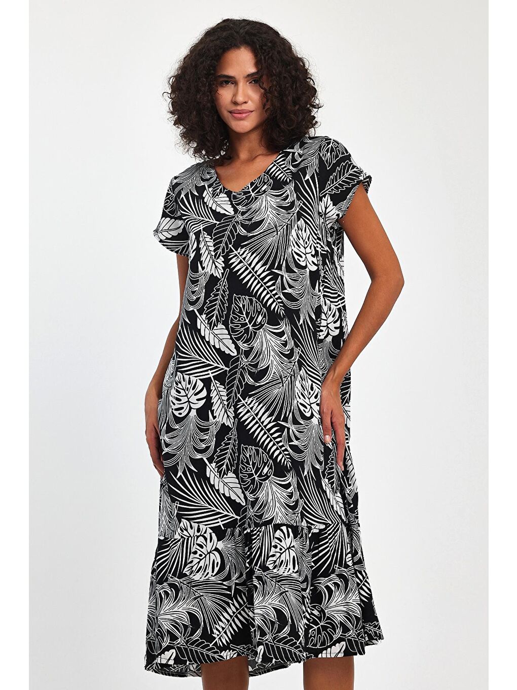 Siyah Kadın V Yaka Desenli Elbise TT72-4