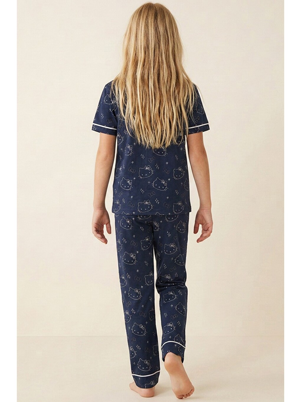 Lacivert Hello Kitty Lisanslı %100 Pamuk Pembe Çok Renkli Düğmeli Biyeli Pijama Takım 26120451-4