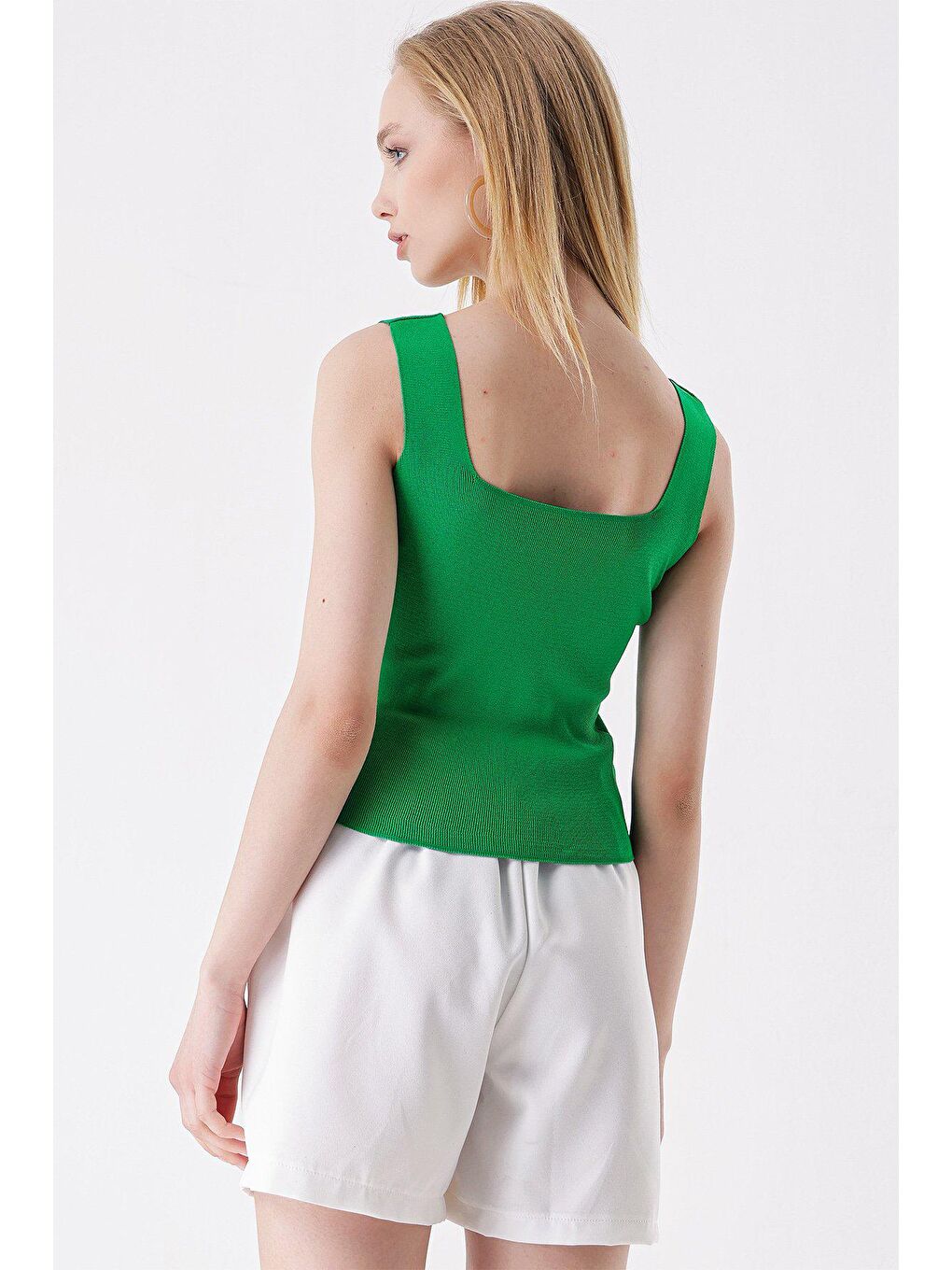 Yeşil Kare Yaka Geniş Askılı BLUZ-3