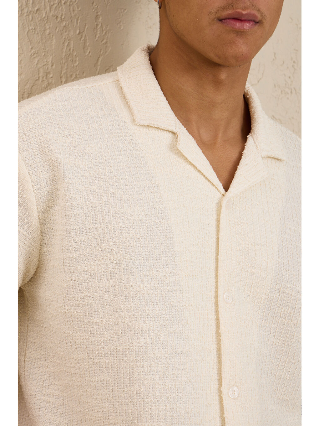 Erkek Teknik Kumaş Jakarlı Gömlek Ekru-4