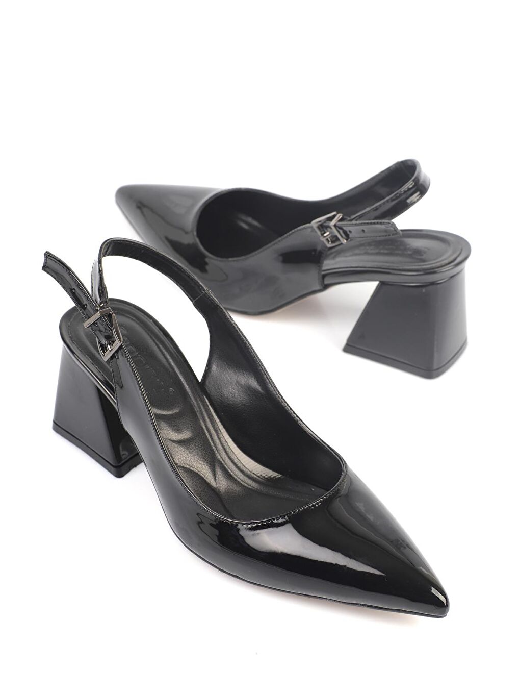 Siyah Yumuşak Pedli Taban Kadın Topuklu ayakkabı