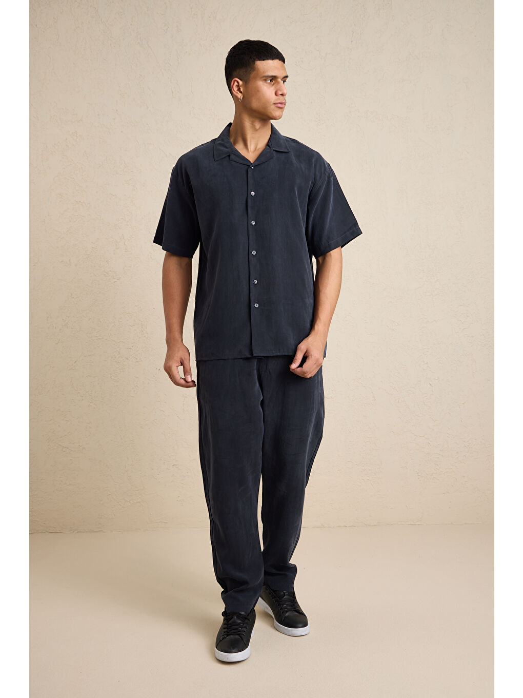 Erkek Modal Kumaş Pantolon Gömlek Takım Siyah-3