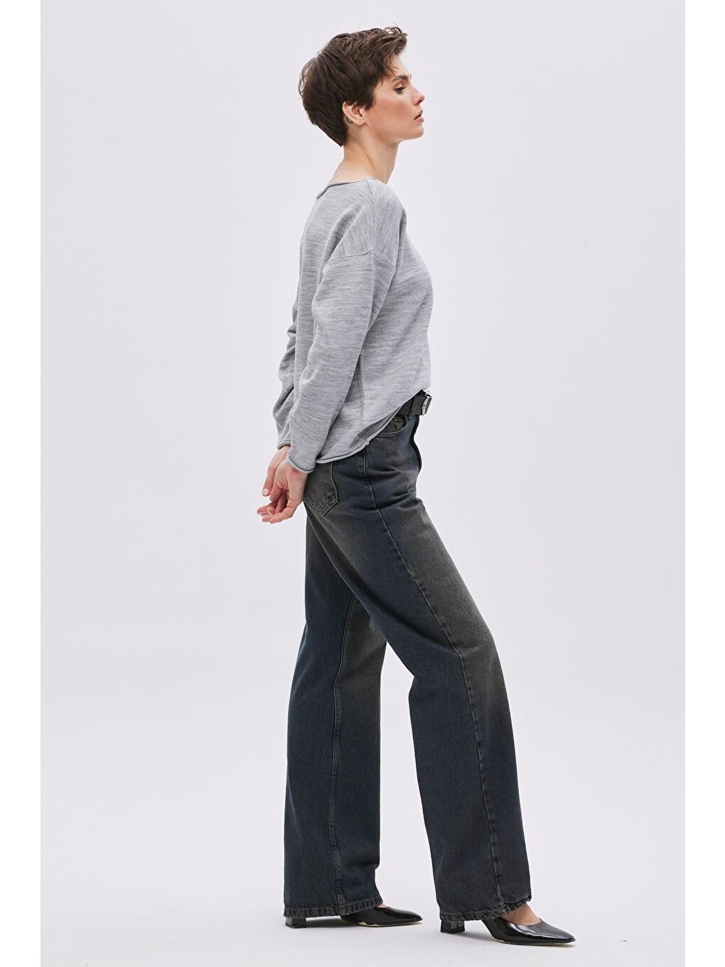 Lacivert Soluk Efektli Straight Fit Jean-1