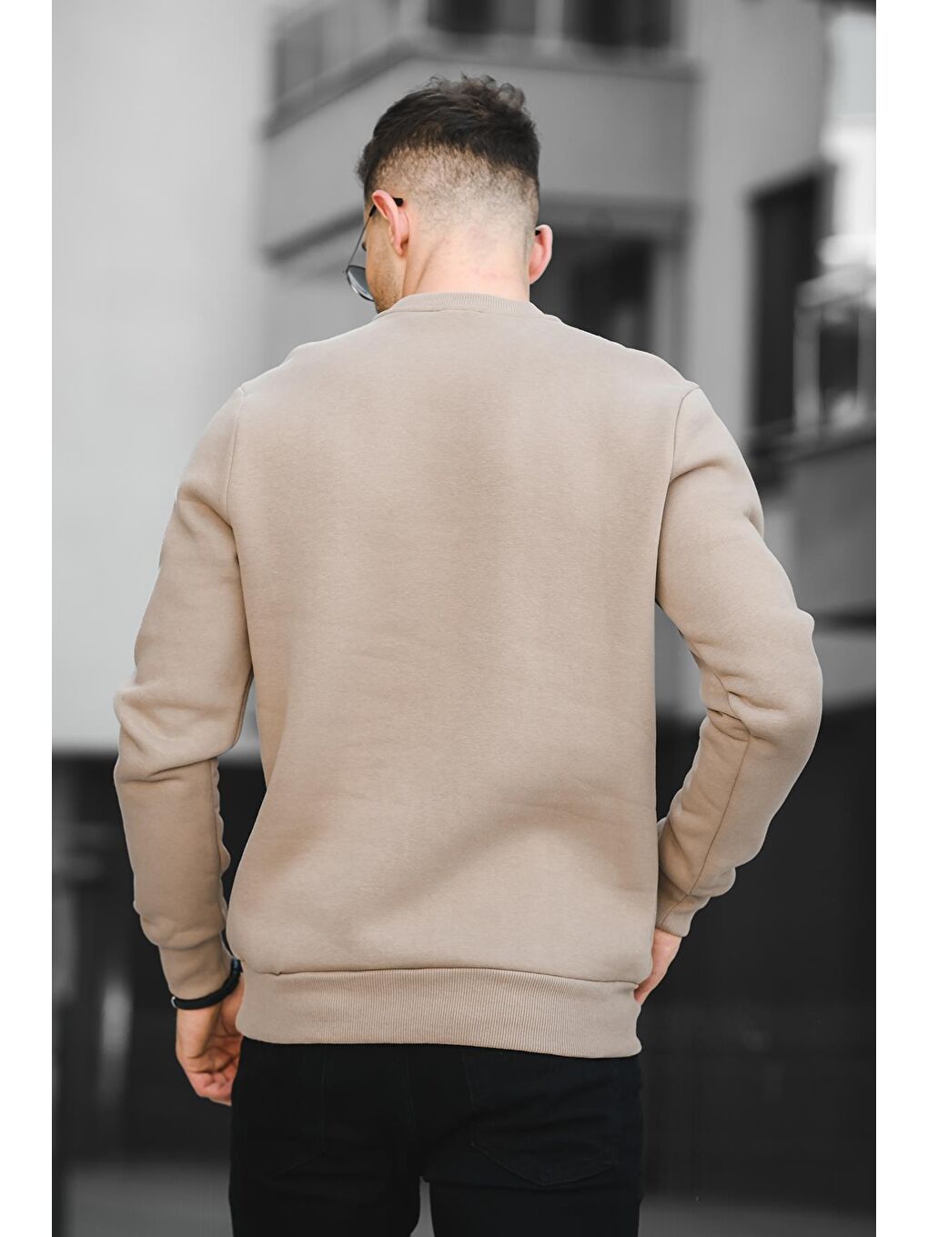 Kahverengi Üç İplik Şardonlu Kuru Kafa Baskılı Cep Detaylı Erkek Sweatshirt-3