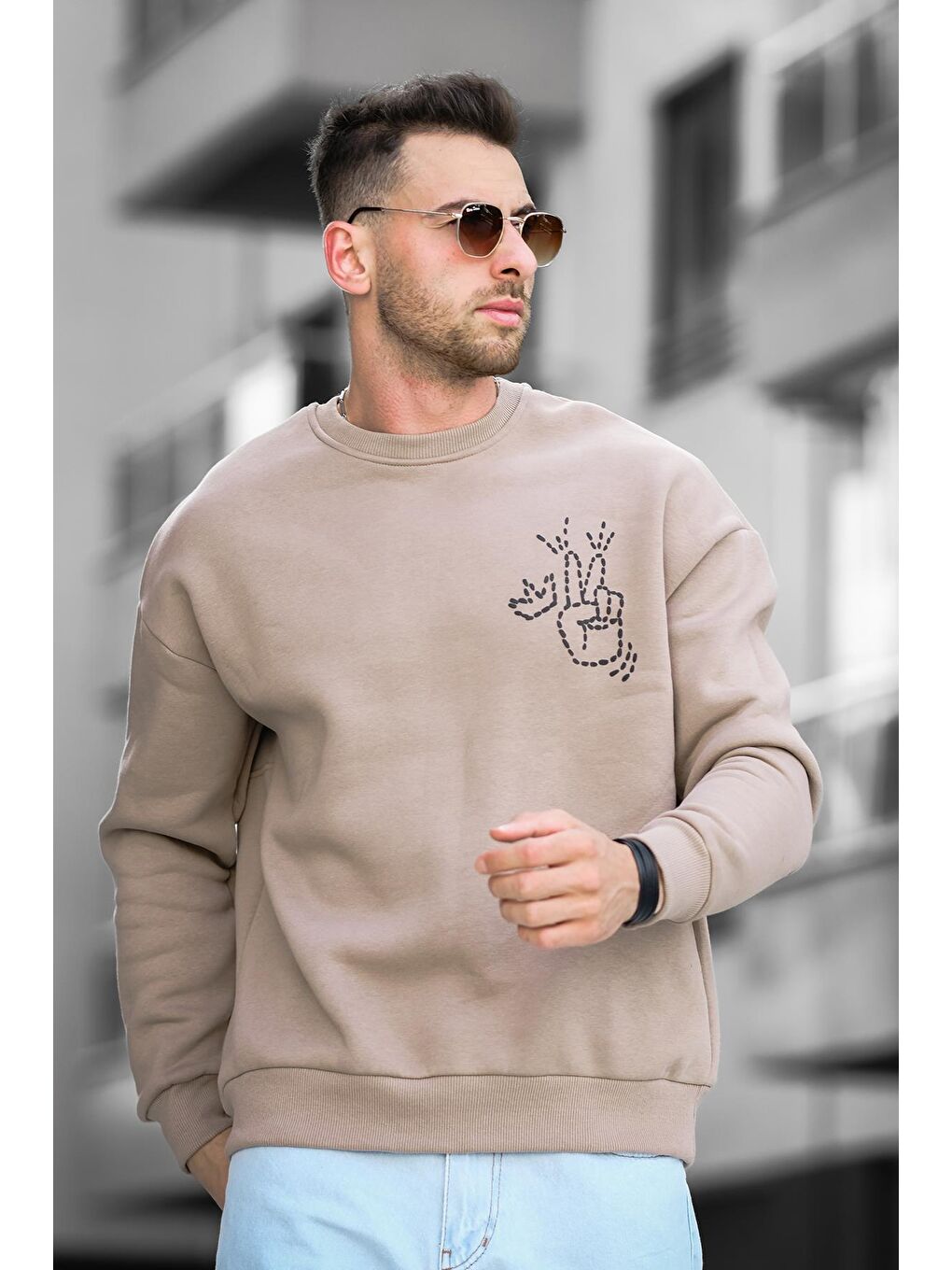Kahverengi Üç İplik Şardonlu Sırt Baskılı Bisiklet Yaka  Erkek Sweatshirt-1