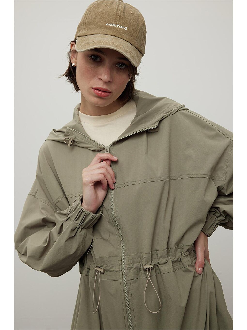 Oversize Hafif Kapüşonlu Ceket Haki-3