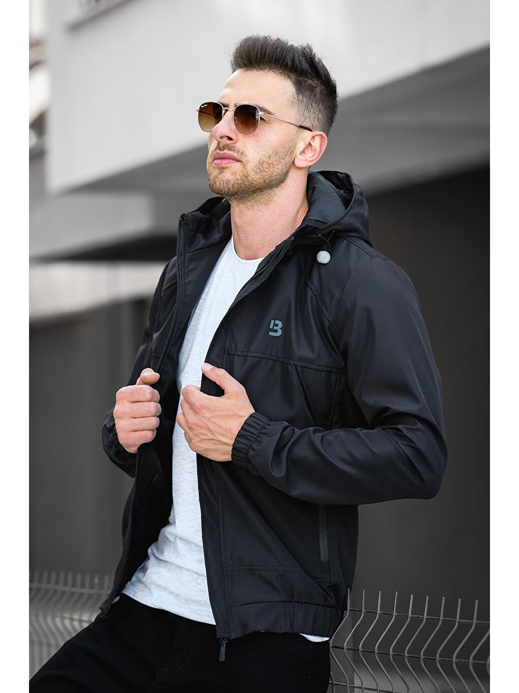 Siyah Suya Dayanaklı Slim Fit Erkek Kapüşonlu Mevsimlik Mont Yağmurluk-1