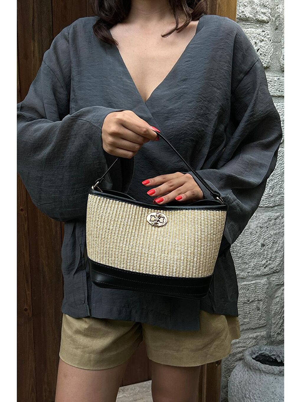 Urban Hasır Görünümlü Kilitli Omuz Çanta Siyah-4