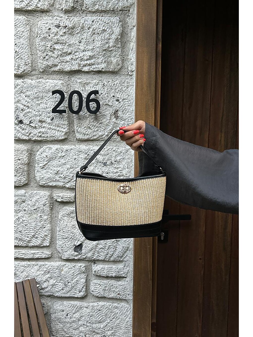 Urban Hasır Görünümlü Kilitli Omuz Çanta Siyah-5