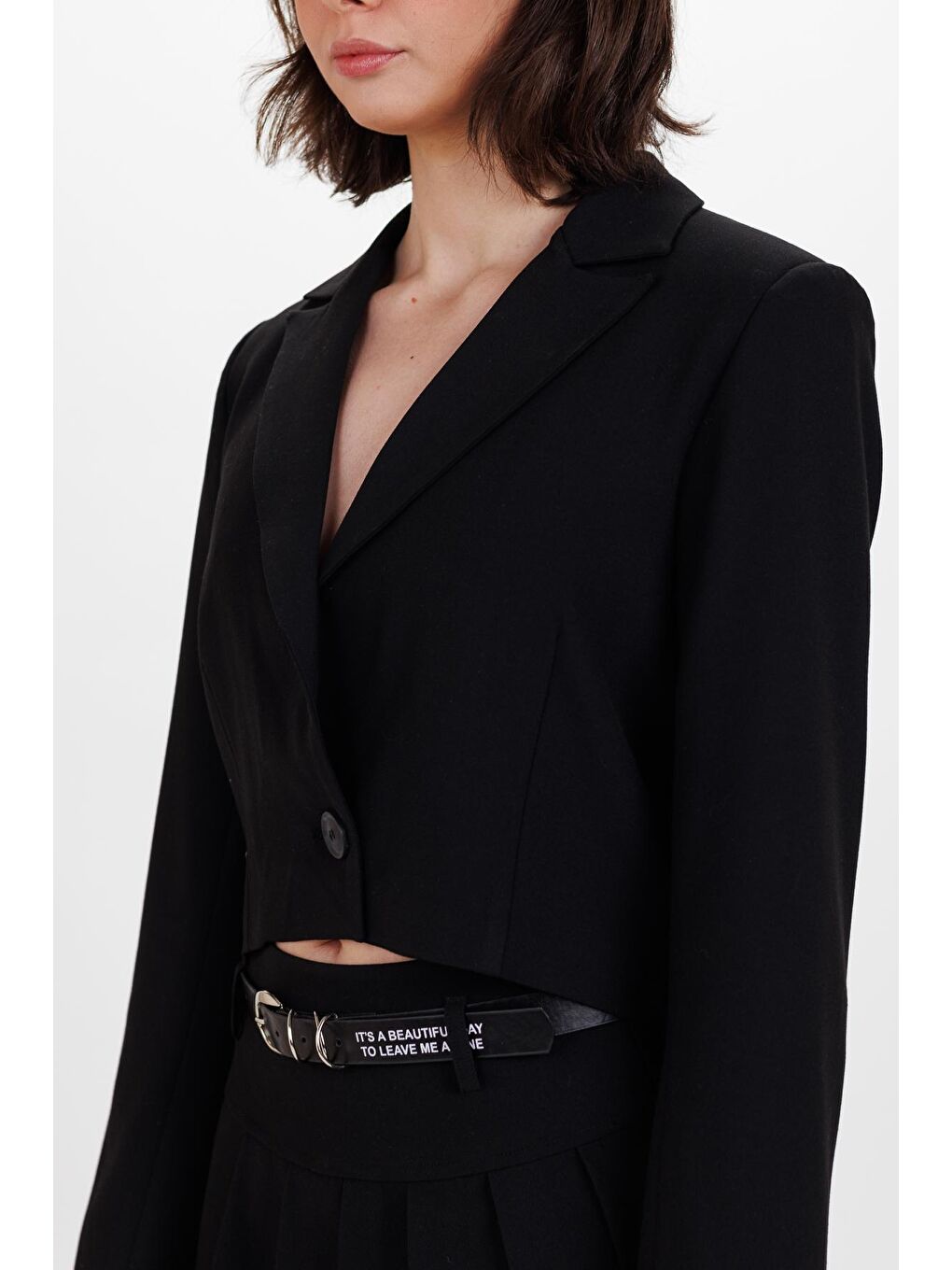 Kadın Siyah Düğmeli Uzun Kol Crop Dokuma Ceket-2