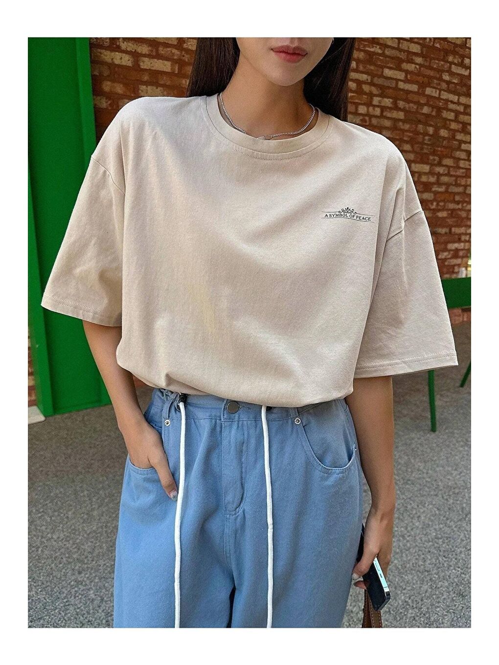 Kadın Bej Mediterranean Baskılı Oversize T-shirt-1