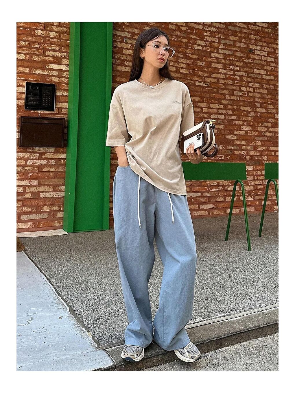 Kadın Bej Mediterranean Baskılı Oversize T-shirt-2