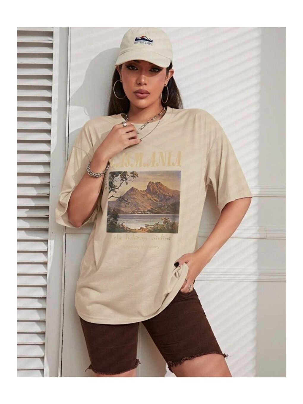 Kadın Bej Tasmania Baskılı Oversize T-shirt-3